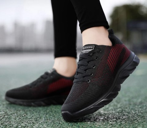PÓŁBUTY REKREACYJNE VERTIGO BLACK/RED ROZM. 42