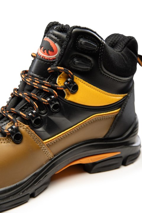 TRZEWIK K08 S3 SRC - Brązowy 44