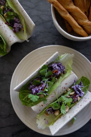 Stojak do tacos DITTE 2-szt, beżowy/bordowy