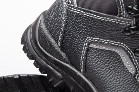 TRZEWIK R02 S3 SRC - __ 39