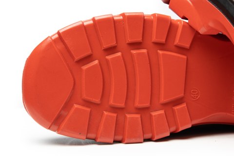 TRZEWIK OCIEPLANY CZERWONY S3 SRC - Ocieplany 45