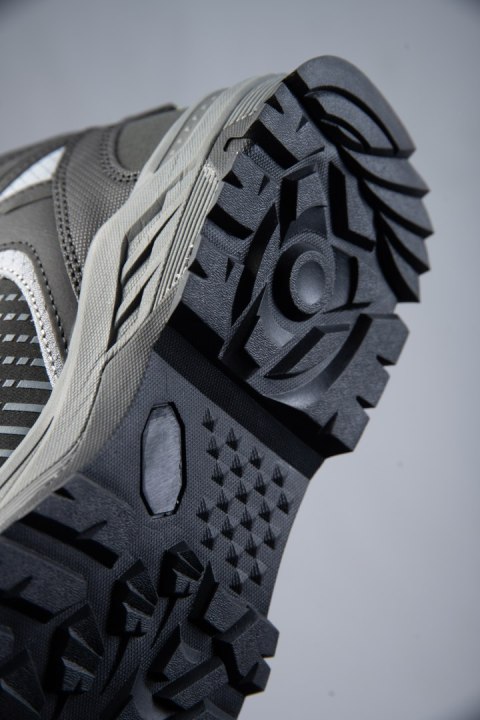 TRZEWIK BEARFIELD X CROSS O1 SR FO - Czarny-Żółty(cy) 42